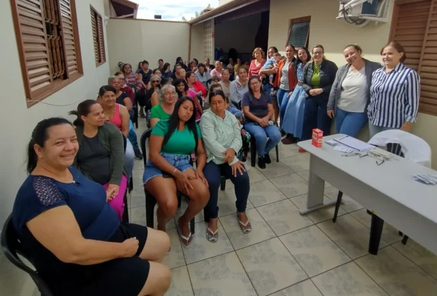 Agosto Lilás começa com ação comunitária sobre proteção às mulheres em Jaguariúna