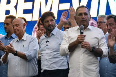 Encontro em Holambra reúne lideranças em apoio à pré-candidatura de André do Prado ao Senado