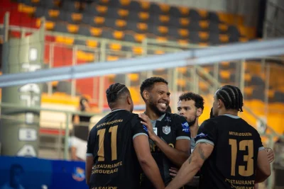 Artur Nogueira estreia na Superliga C Masculina de Vôlei