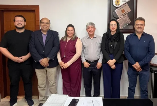 PREFEITURA DE ENGENHEIRO COELHO RECEBE VISITA INSTITUCIONAL DO TRIBUNAL DE CONTAS DO ESTADO