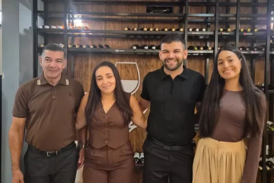 Tulipa’s Lounge celebra um ano de gastronomia e acolhimento em Holambra