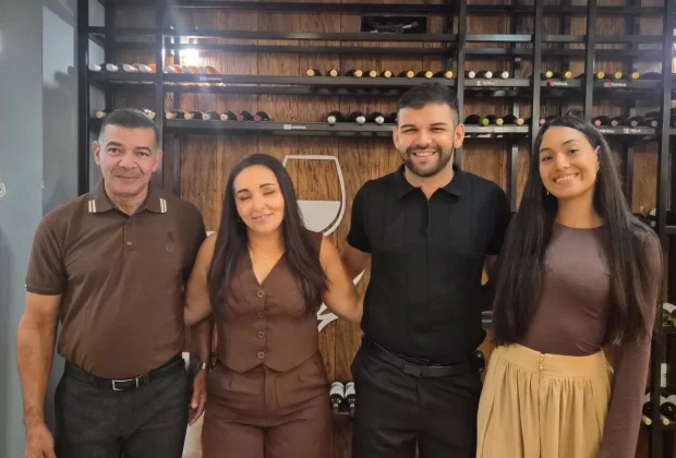 Tulipa’s Lounge celebra um ano de gastronomia e acolhimento em Holambra
