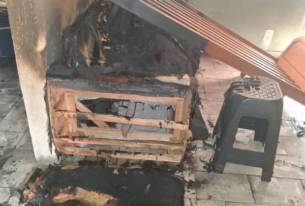 Incêndio atinge duas residências e mobiliza Defesa Civil em Cosmópolis