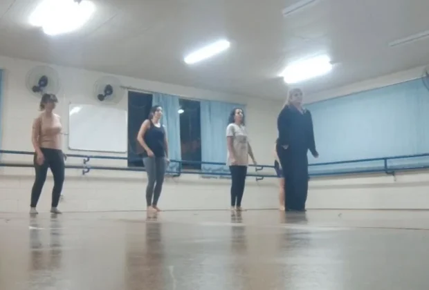 Jaguariúna oferece aulas de jazz e pilates para professores da rede municipal