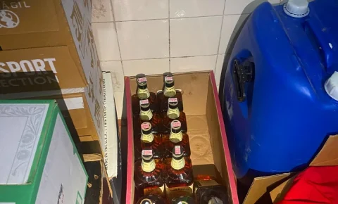 PM descobre esquema de falsificação de bebidas e prende dois homens em Mogi Mirim