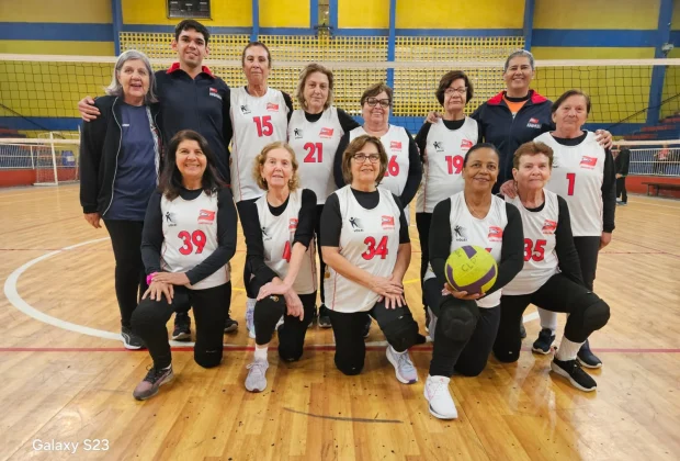 Voleibol da Melhor Idade de Amparo tem rodada da Copa Campinas e amistoso em Paulínia