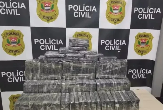 Polícia Civil encontra 140 quilos de pasta base de cocaína em caminhão-tanque em Paulínia