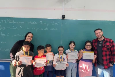 Alunos da rede municipal de Jaguariúna recebem premiações da Olimpíada de Matemática