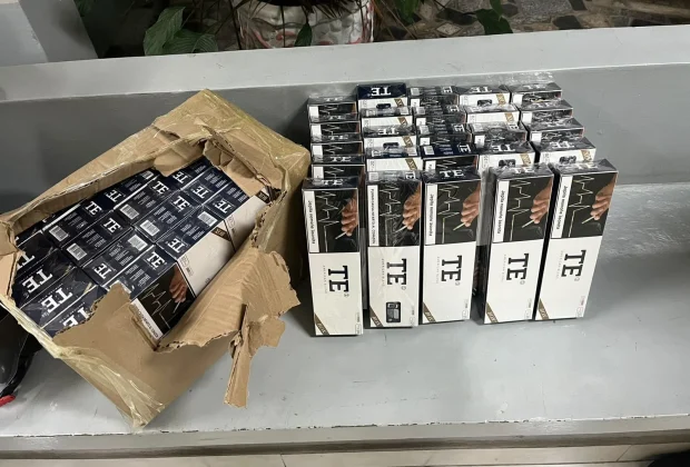 Polícia Rodoviária apreende 500 maços de cigarros contrabandeados em Amparo