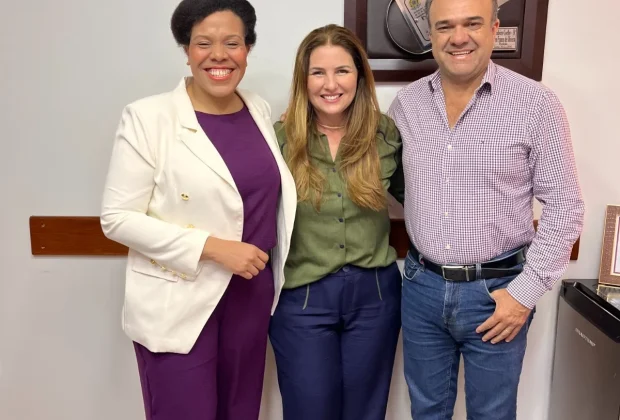Engenheiro Coelho prepara gestores escolares para novos desafios de comunicação