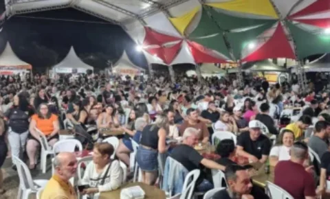 19ª Festa do Imigrante reúne público com música, dança e gastronomia em Cosmópolis