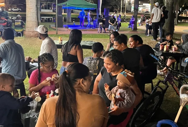 Feira Livre de Engenheiro Coelho ganha música ao vivo e amplia movimento na Orla do Lago