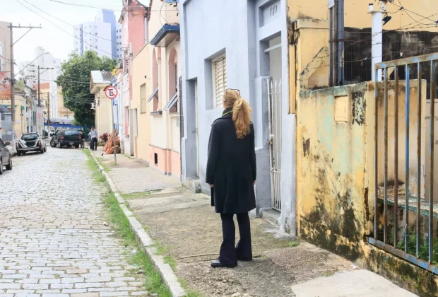 Centro antigo de Campinas volta a ter vida com reforço do policiamento.