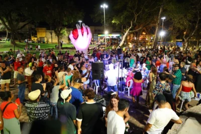 Praça do Amor recebe edição do Samba no Parque