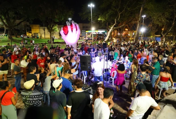 Praça do Amor recebe edição do Samba no Parque