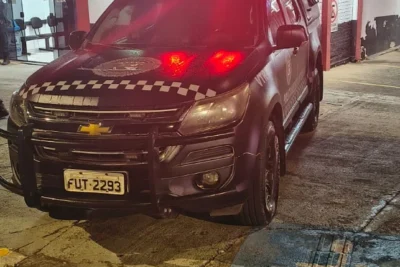 Dois homens são presos após briga e resistência à GCM em Santo Antônio de Posse