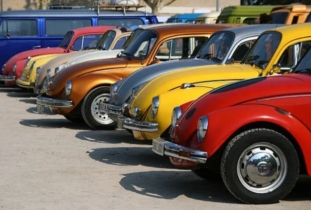 Domingo em Campinas tem encontro de carros antigos e feira de empreendedoras no Prado Boulevard