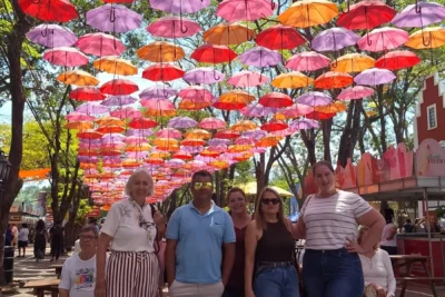 Grupo Alegria de Viver participa de passeio à Expoflora em Holambra