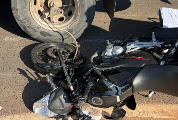 Motociclista fica gravemente ferida após acidente na SP-107 em Santo Antônio de Posse