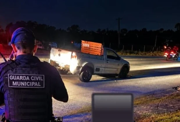 Motorista sem CNH ignora ordem de parada e é abordado pela Guarda Municipal em Holambra