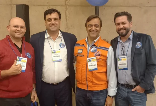 Pedreira representa a RMC em encontro nacional sobre prevenção e resposta a desastres