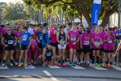 Corrida ‘Outubro Rosa’ mobiliza cerca de 800 atletas em Jaguariúna