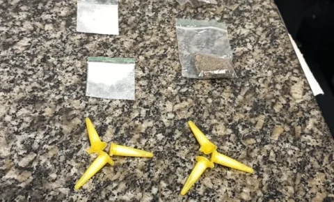 GCM apreende drogas após denúncia em Santo Antônio de Posse