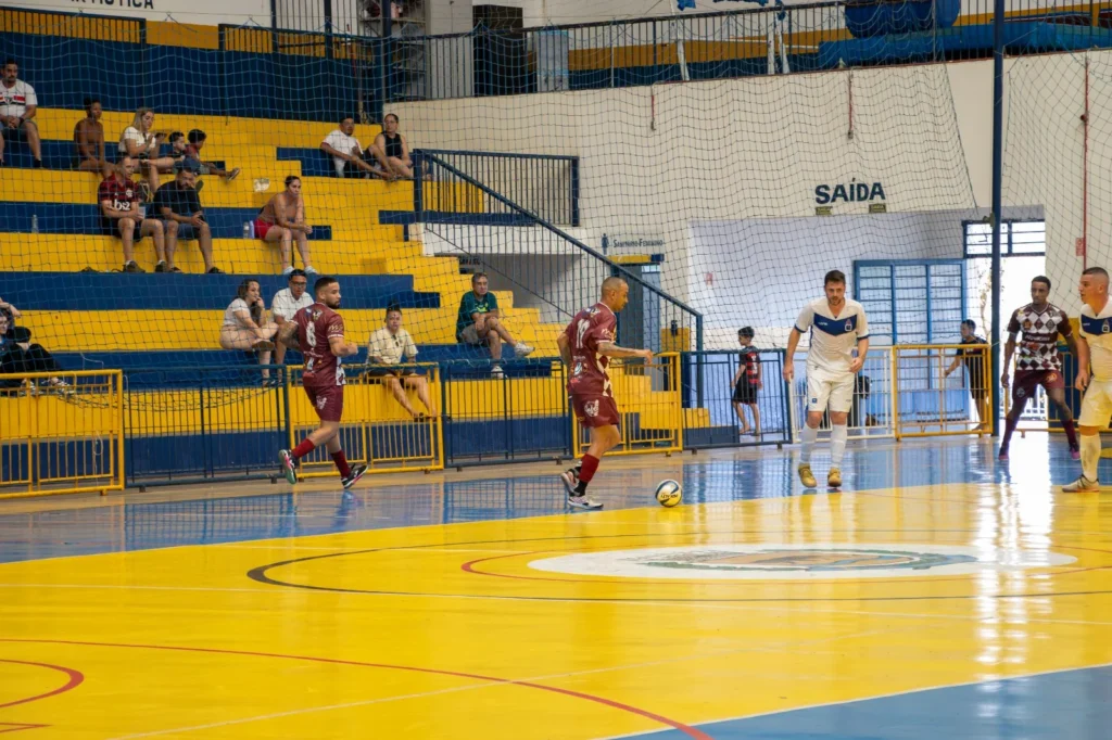 Taça Ouro de Futsal tem dois jogos marcados para quinta-feira em Jaguariúna — Jaguariúna